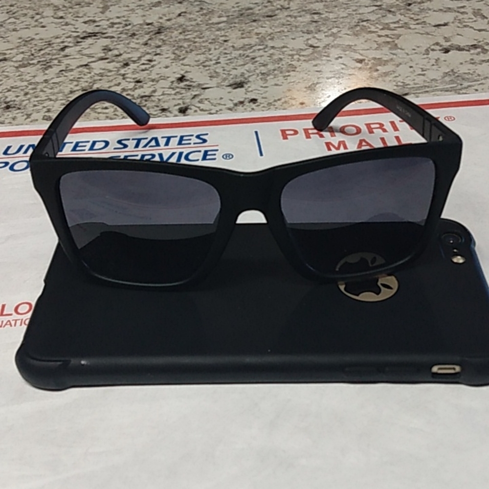 Fashion shades - Picture 6 of 6